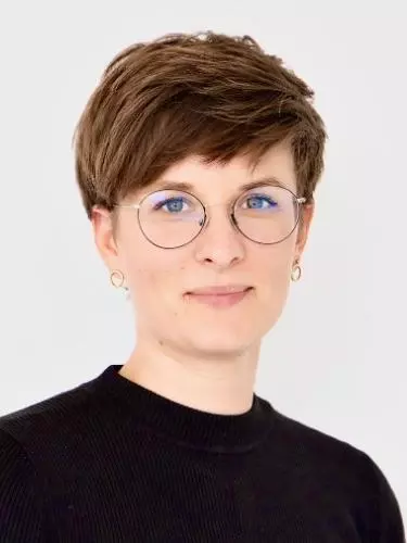 Martha Stolze